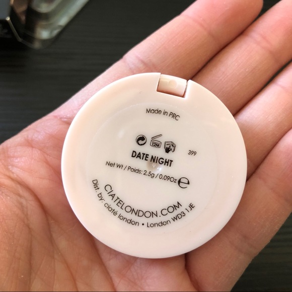 NIB blushes and highlighters 🧏🏽♀️ - Picture 7 of 7